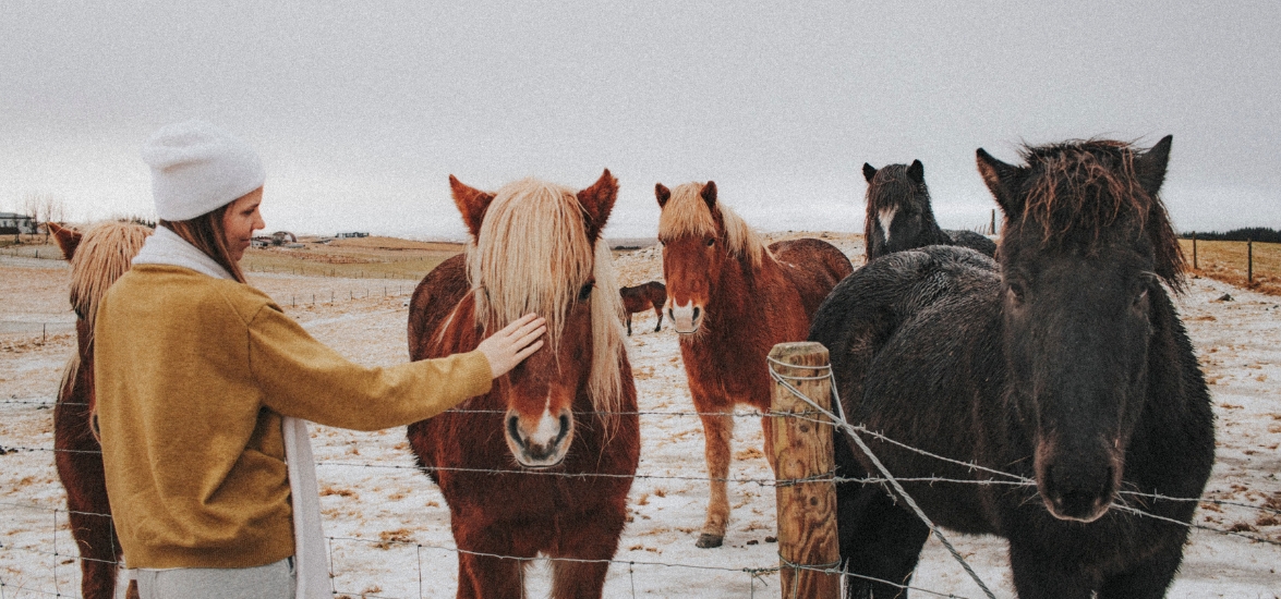 Nevetni ér? – A toxikus pozitivitás pszichológiájáról